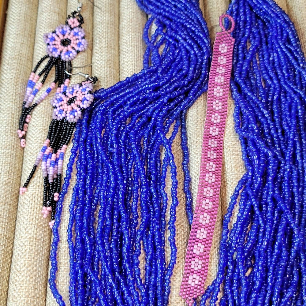 Blue, Pink, Purple Glass Seed Bead Jewelry Lot Necklace, Bracelet, Earrings